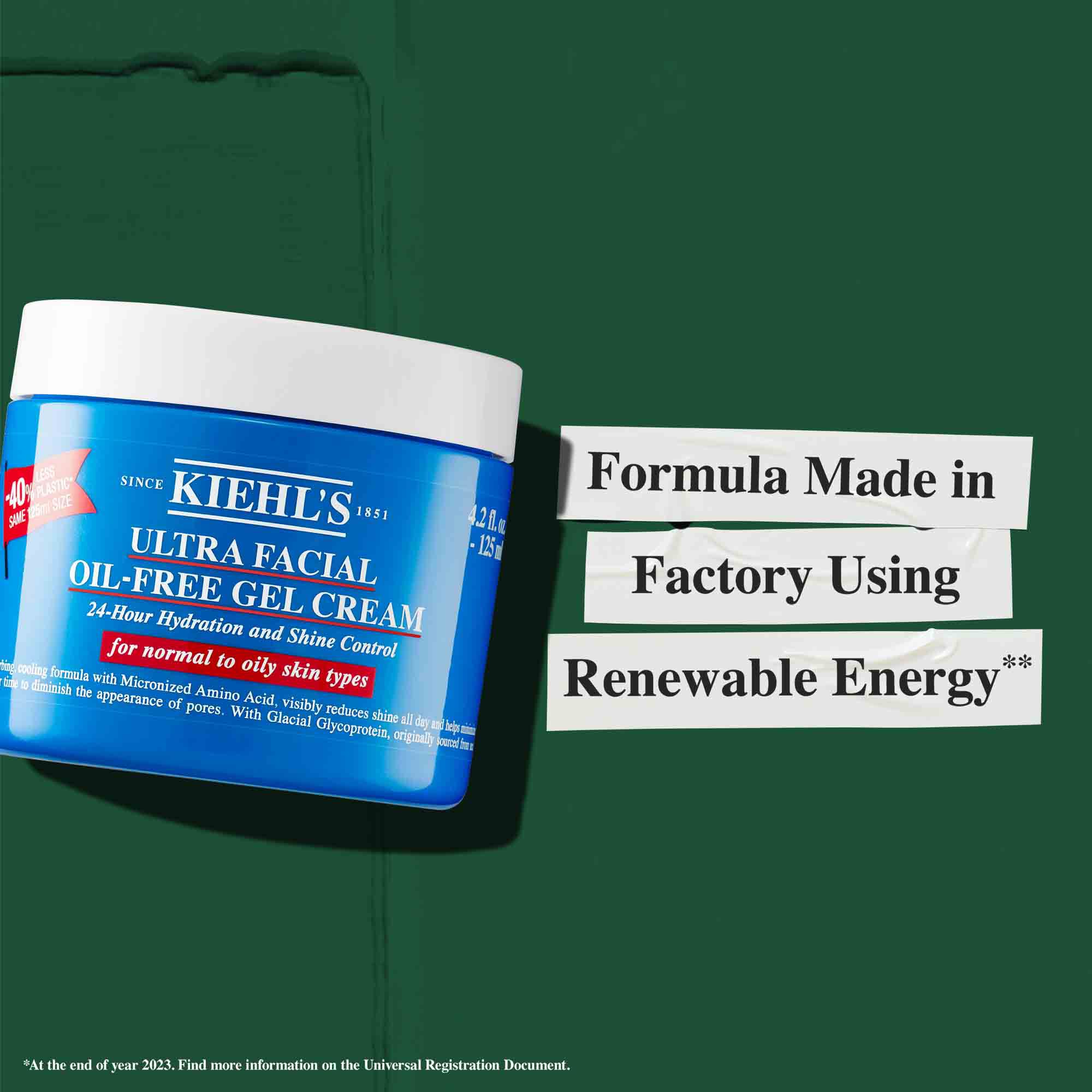 Un pot de gel-creme Ultra Facial Oil-Free Gel Cream avec le texte « Formule fabriquee dans une usine utilisant de l'energie renouvelable. »