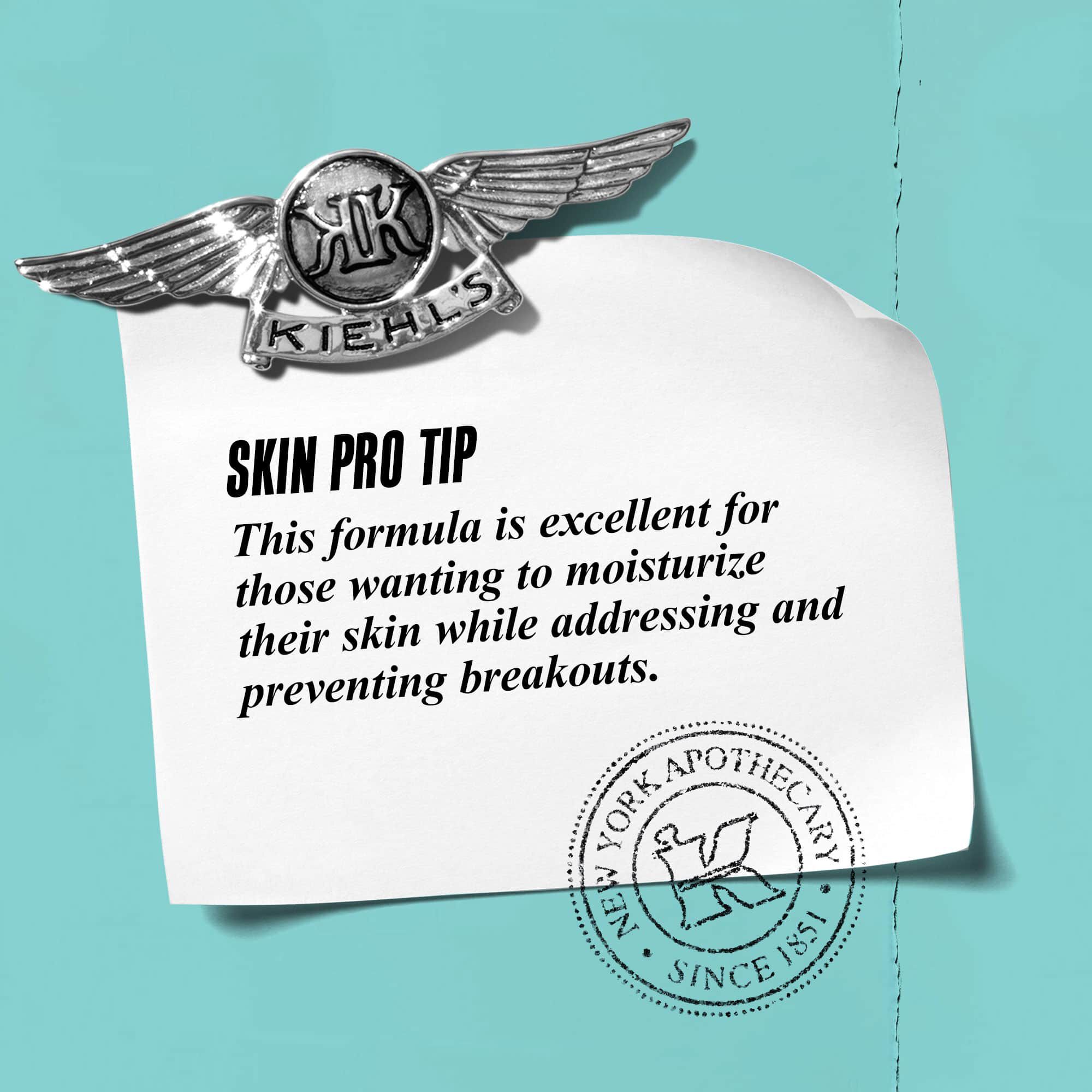 Graphique avec le texte : « Conseil d'expert : Cette formule est excellente pour traiter et hydrater la peau tout en ciblant et prevenant les eruptions cutanees. »