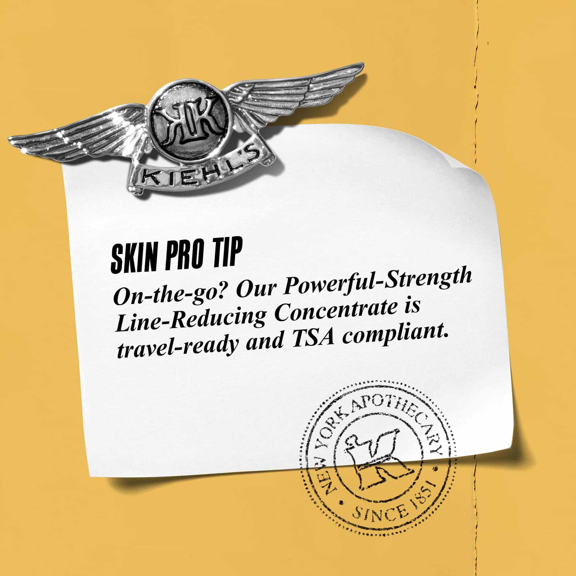 Graphique avec le texte : « Conseil d'expert : En deplacement ? Notre Powerful-Strength Line-Reducing Concentrate est pret pour le voyage et conforme aux normes TSA. »