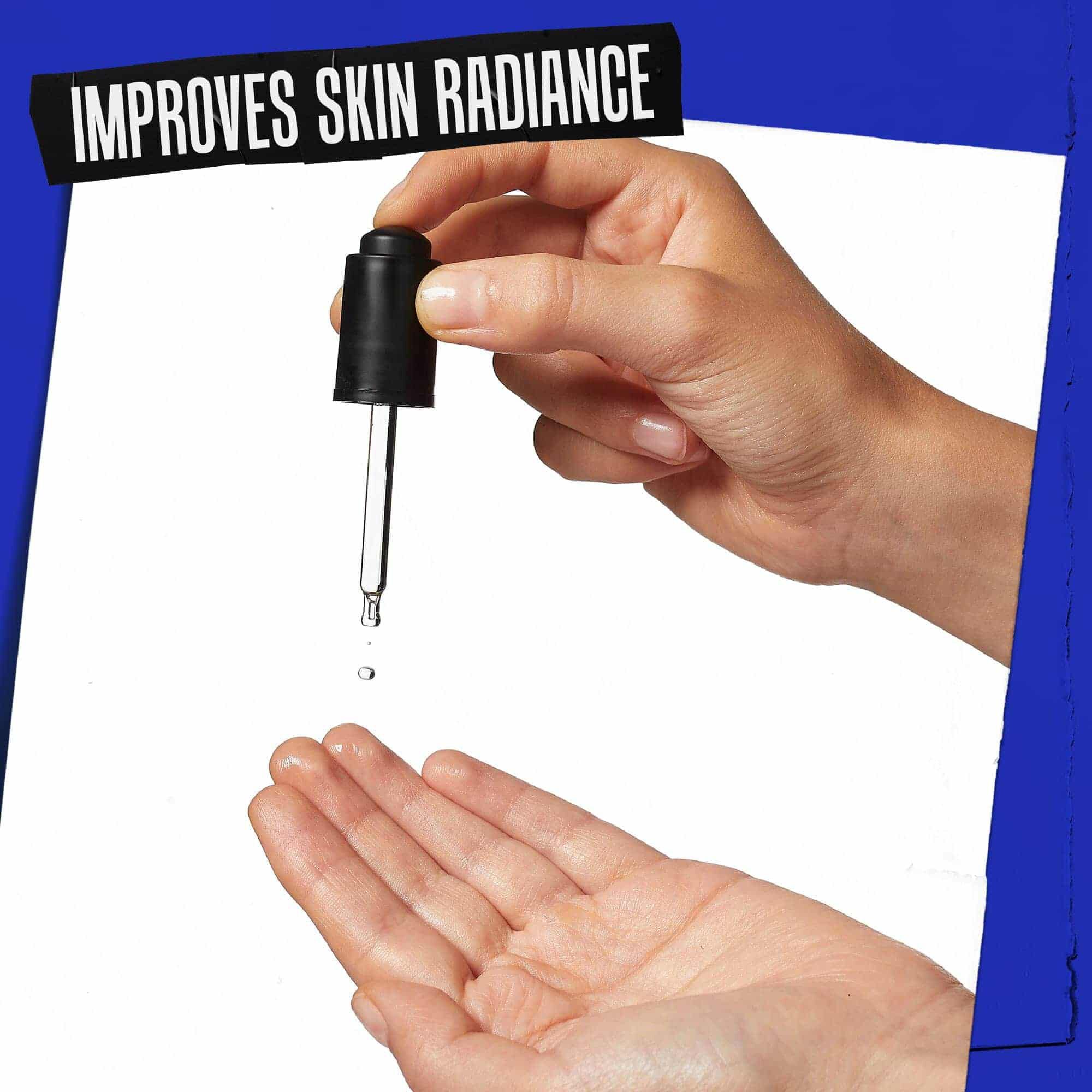 Een hand waarop Midnight Recovery Concentrate wordt gedruppeld met het label "Verbetert de uitstraling van de huid".