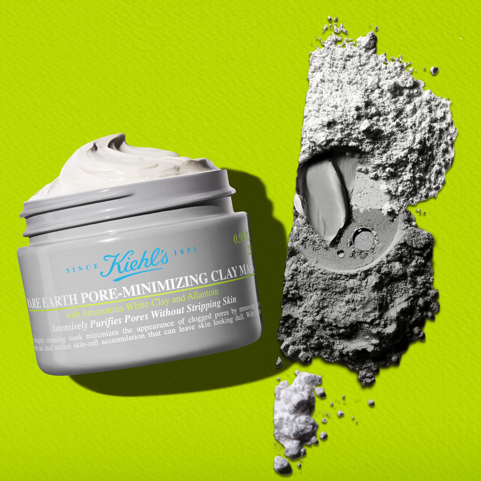 Bevat eerlijk verhandelde witte klei uit het Amazonegebied, een voor 96% biologisch afbreekbare formule en potten van 30% gerecycled plastic (PCR)