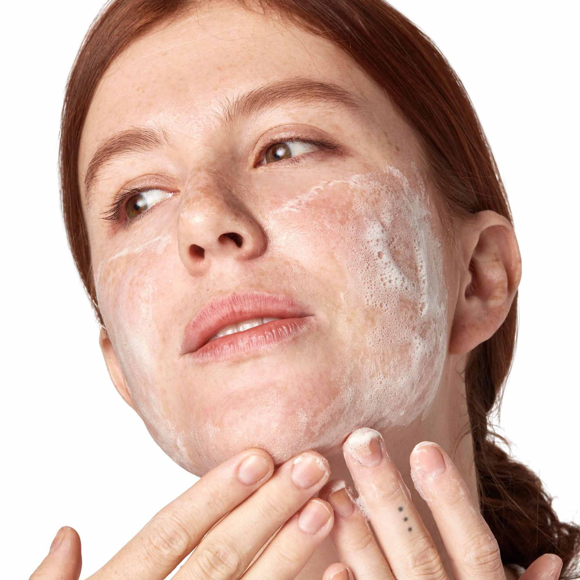 Ultra Facial Hydrating Concentrated Cleansing Bar - Savon Visage